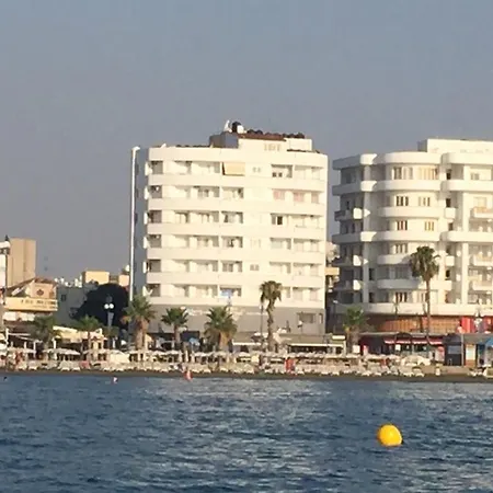 Alex Beach Apartment 31 Larnaca Exterior photo